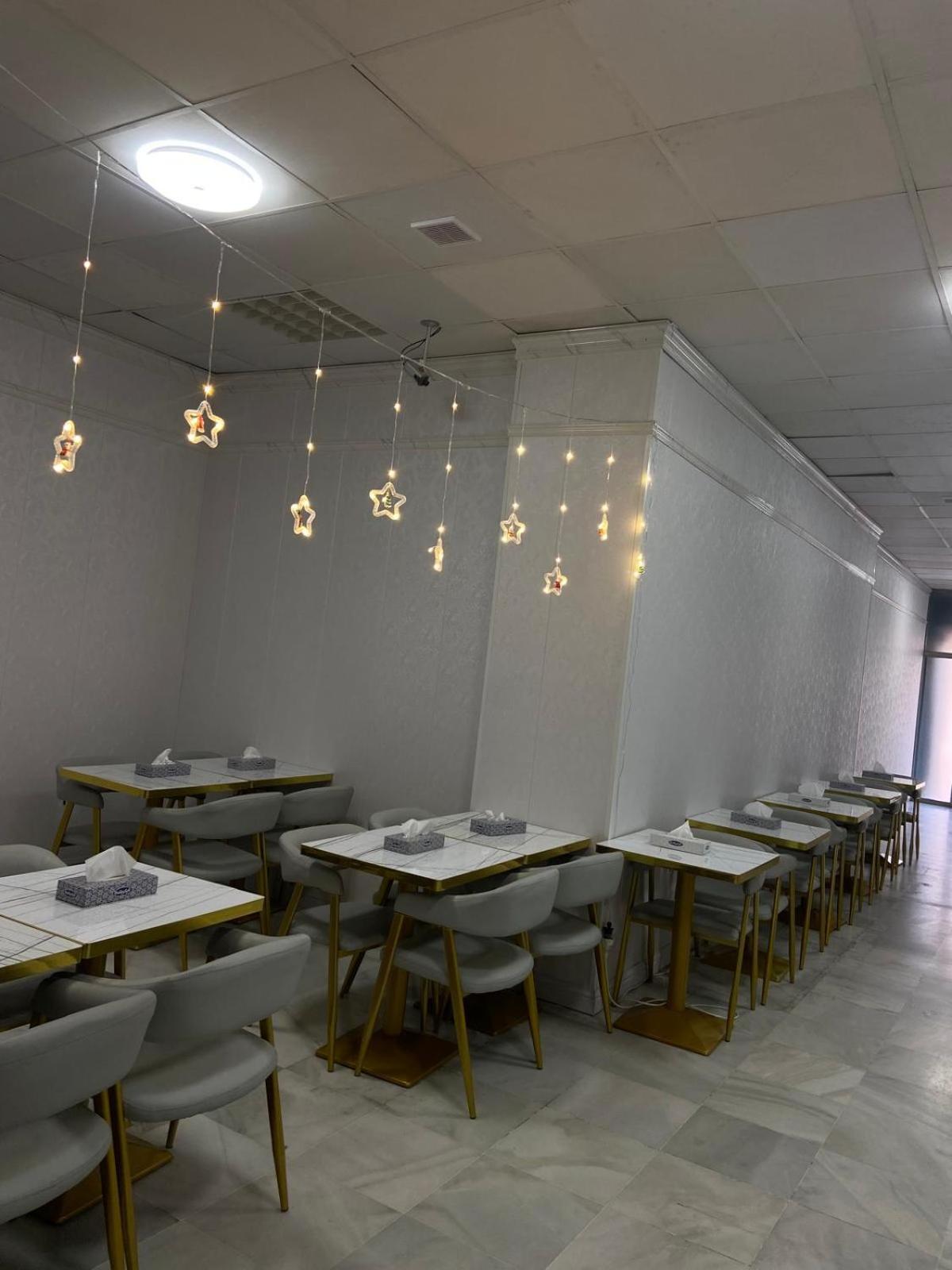 Bambu Hostel Capsules Севилья Экстерьер фото